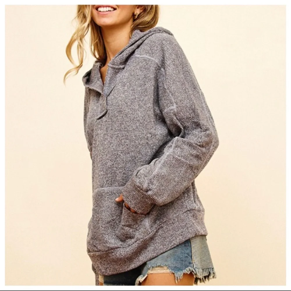#14 ✨FAVORITE ✨Fabulous stylish Kangaroo Pocket Hoodie - Picture 4 of 7